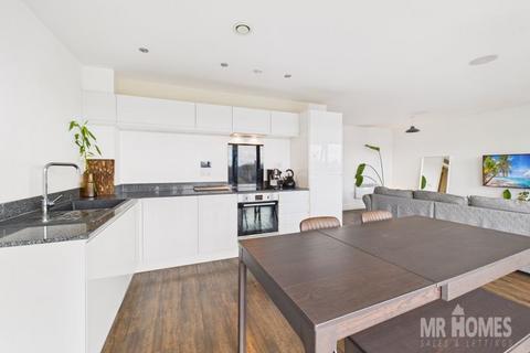 2 bedroom flat for sale, Wellington House, Lewis Street, Canton Cardiff CF11 6JY