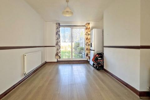 3 bedroom semi-detached house for sale, Chester Road, West Bromwich