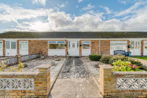 2 bedroom terraced bungalow for sale, Manor Walk, Kessingland