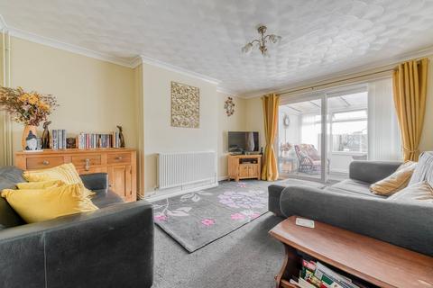 2 bedroom terraced bungalow for sale, Manor Walk, Kessingland