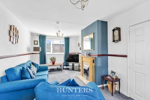 3 bedroom terraced house for sale, Searness Road, Middleton, Manchester