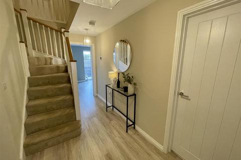 5 bedroom detached house for sale, Kentbeck Drive, Hurworth, Darlington