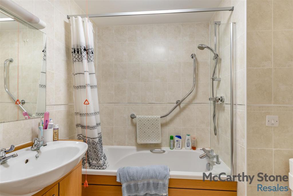 8667770-interior08.jpg