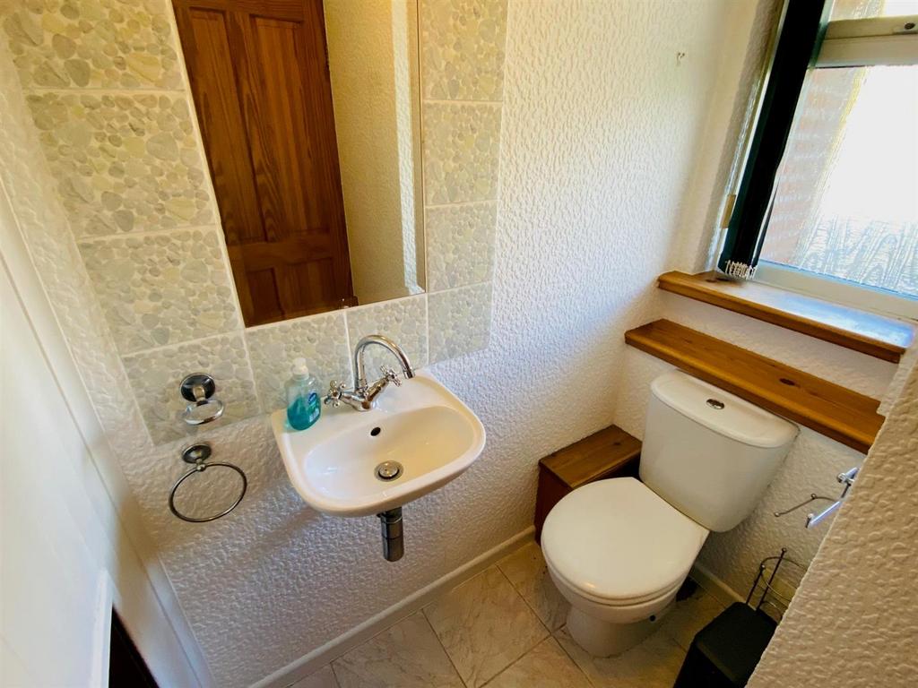 Ground floor wc.jpg