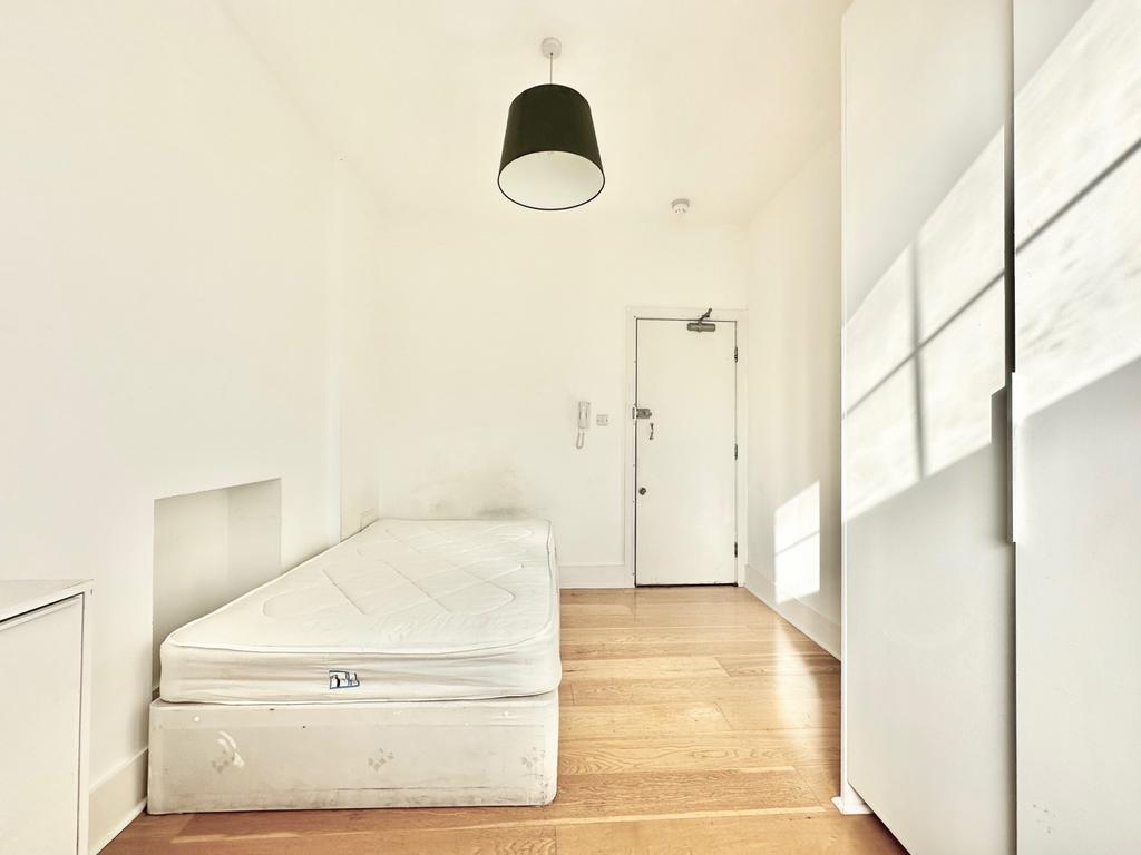 Room for Rent