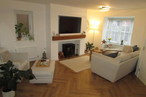 undefined, Dearnley Avenue