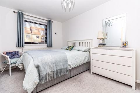 undefined, Ferry Road, Southsea