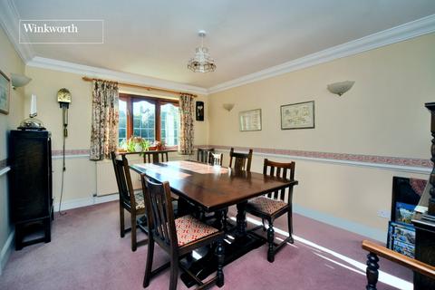 undefined, Warren Avenue, Cheam, Sutton, SM2