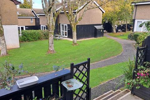 undefined, 14 Strawberry Hill, Tolroy Manor