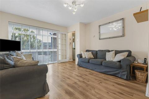 3 bedroom terraced house for sale, Clovelly Way, Orpington