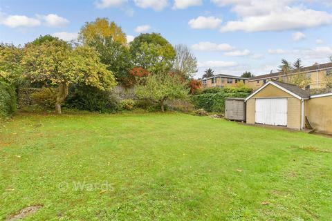 2 bedroom detached bungalow for sale, London Road, West Malling ME19