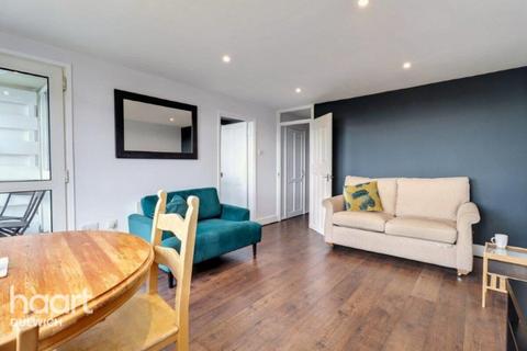 1 bedroom flat to rent, Sylvan Road, LONDON