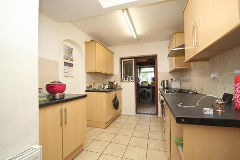 5 bedroom semi-detached house for sale, Chaplin Road, Wembley, Middlesex HA0