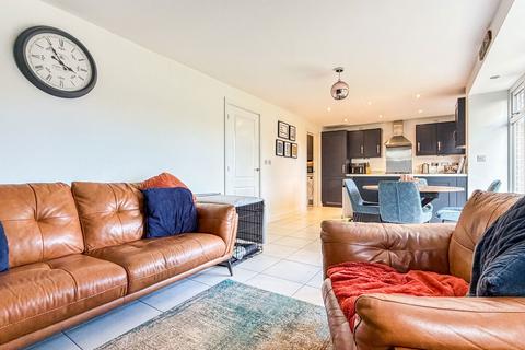 undefined, Vickerman Close, Hull HU10