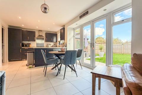 undefined, Vickerman Close, Hull HU10