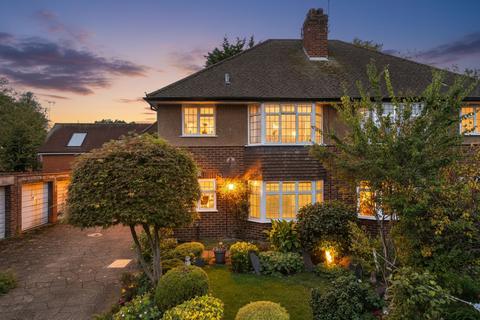 undefined, Kent Gardens, Ruislip, HA4
