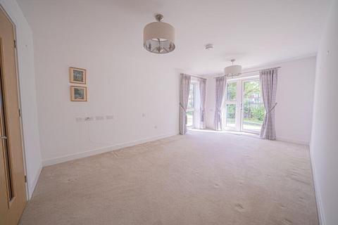 2 bedroom retirement property to rent, Connaught Close, Shirley, Solihull, West Midlands, B90