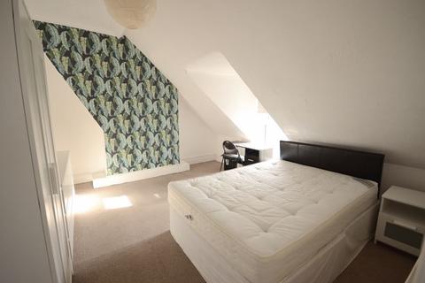 undefined, Holdenhurst Road, Bournemouth BH8