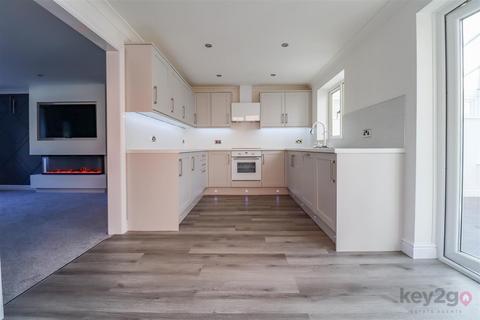 undefined, Emmett Carr Lane, Renishaw, Sheffield, S21