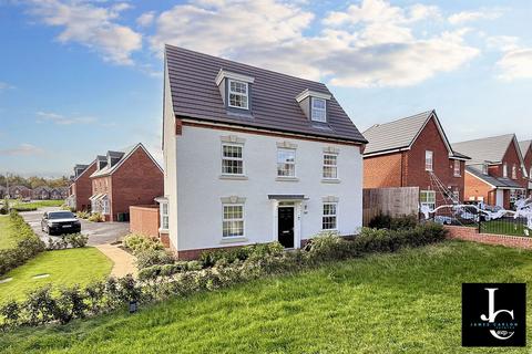 5 bedroom detached house for sale, Jackson Drive, Telford TF4