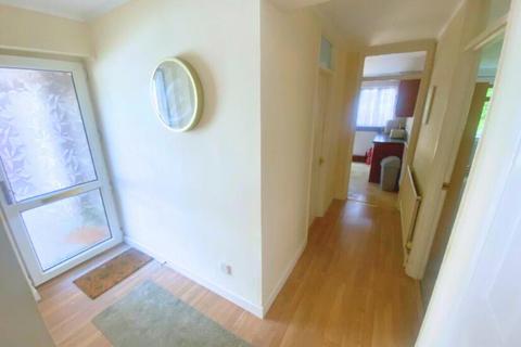 5 Cranbrook Drive, St Albans, AL4 0SR