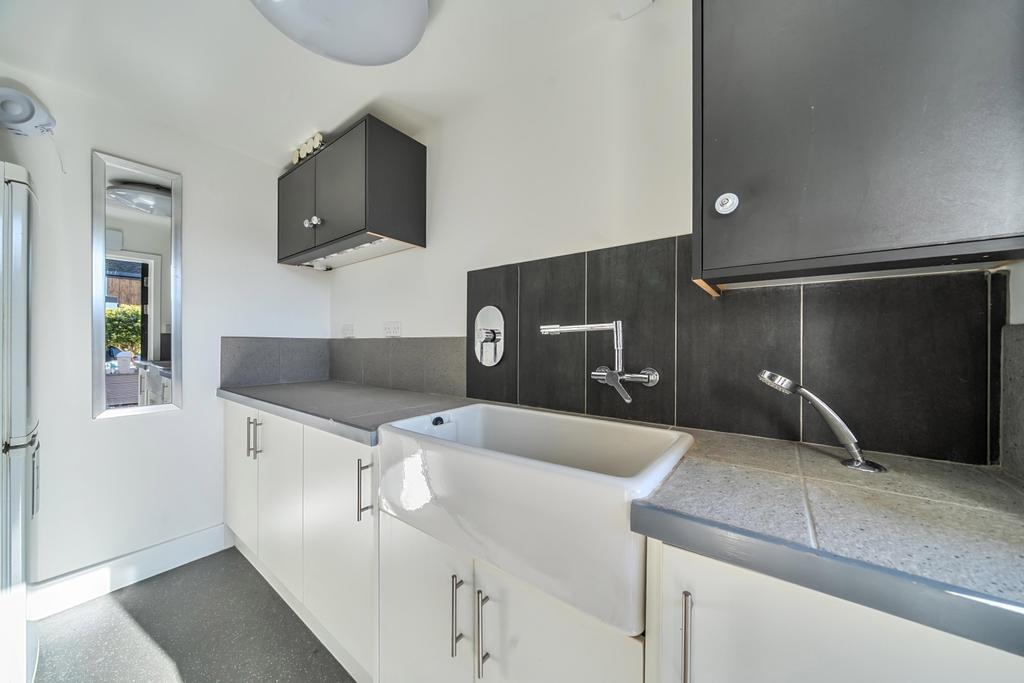 Outdoor Utility Room