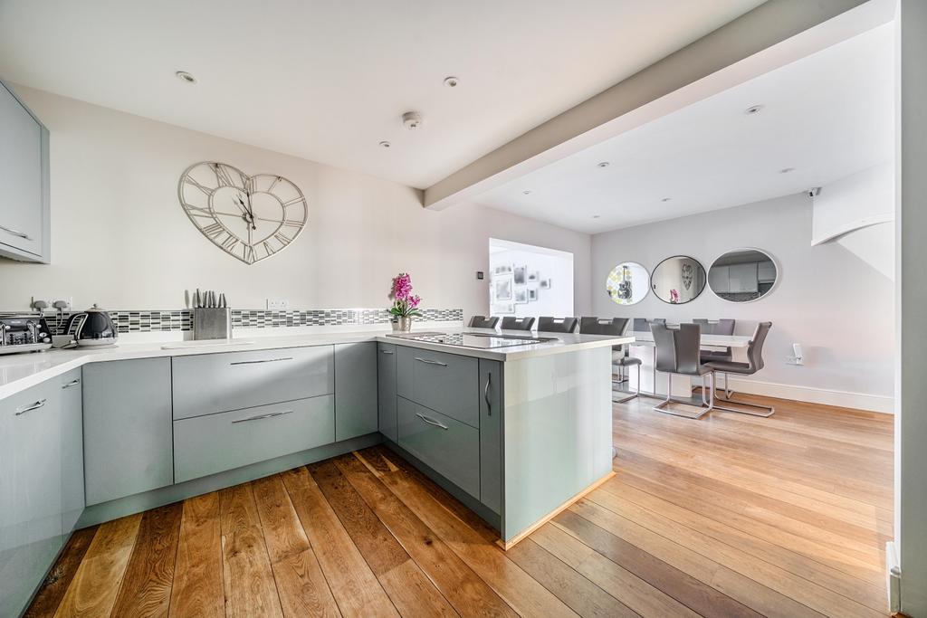 Kitchen Diner