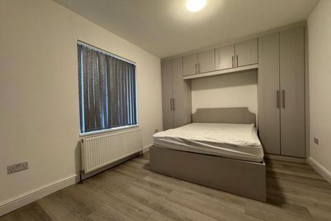 undefined, Dunstable Road, Luton