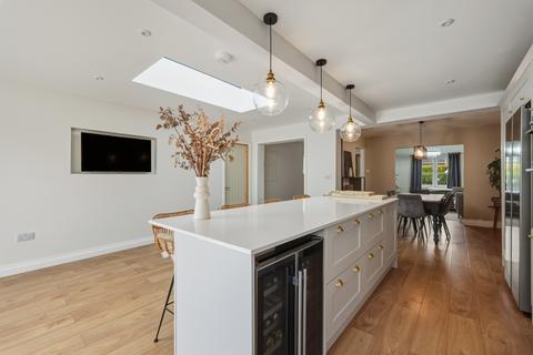 14 Joiners Road, Linton, Cambridge, CB21 4NP