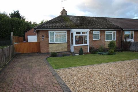 2 bedroom bungalow for sale, 37 Harvey Kent Gardens, Lincoln