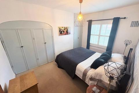 undefined, High Street South, Olney, MK46