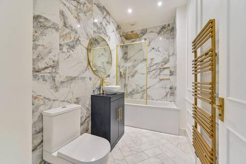 undefined, Ravensbourne Park, Catford, London, SE6