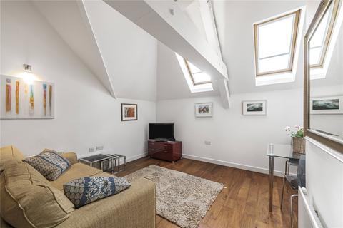 1 bedroom flat for sale, Bagleys Lane, London, SW6