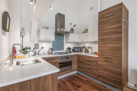 1 bedroom flat for sale, Bagleys Lane, London, SW6