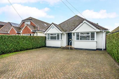 2 bedroom bungalow for sale, Birch Road, Surrey GU7