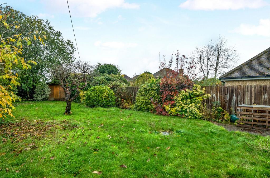 1372385-21-68f9f3...