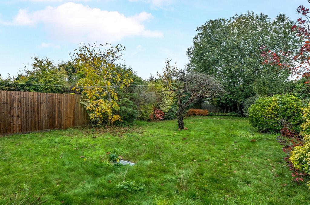 1372385-26-68f9f3...