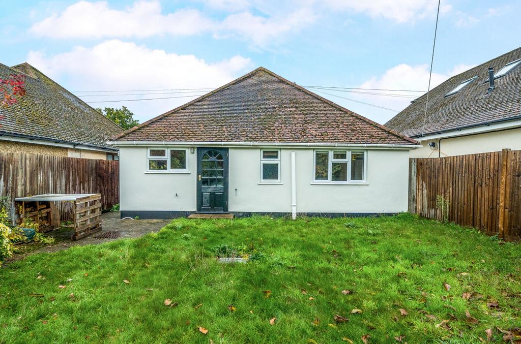 1372385-25-68f9f3...