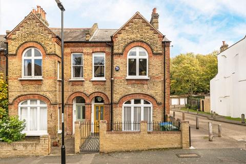 4 bedroom end of terrace house for sale, Elliscombe Road, Charlton, SE7