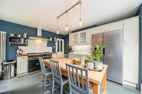 4 bedroom end of terrace house for sale, Elliscombe Road, Charlton, SE7