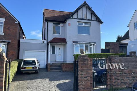 3 bedroom detached house for sale, Alexandra Road, Halesowen