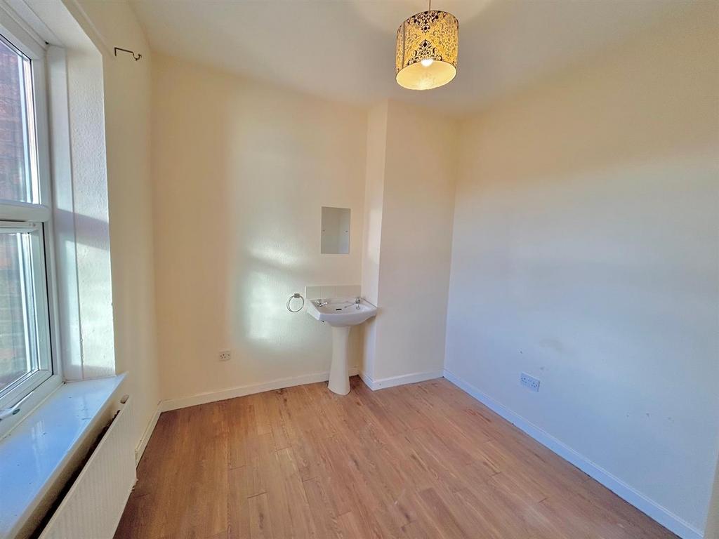 Bedroom 3.jpg
