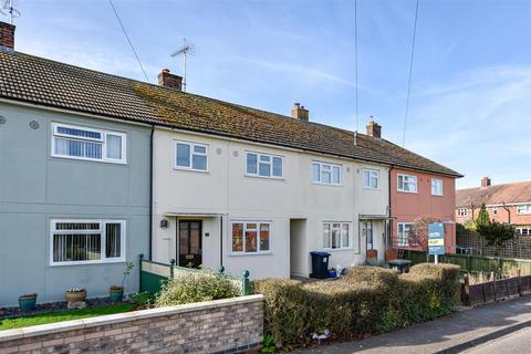 3 bedroom terraced house to rent, Festival Road, Isleham, CB7 5SY