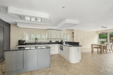 undefined, Llanrhidian, Swansea