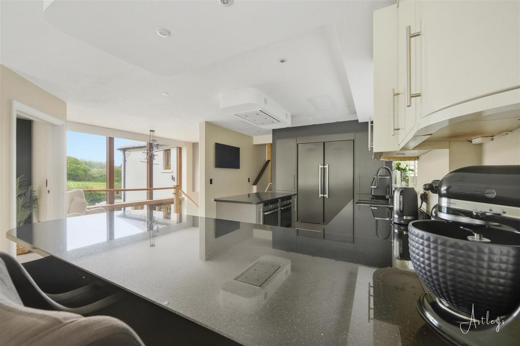 Open Plan Kitchen/Breakfast Room