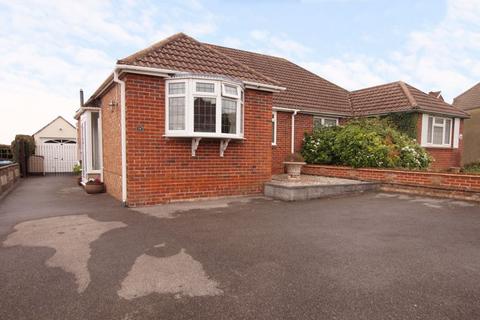 2 bedroom semi-detached bungalow for sale, Colinton Avenue, Fareham PO16
