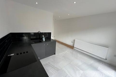 3 bedroom terraced house for sale, Court St, Tonypandy, Rhondda Cynon Taff, CF40