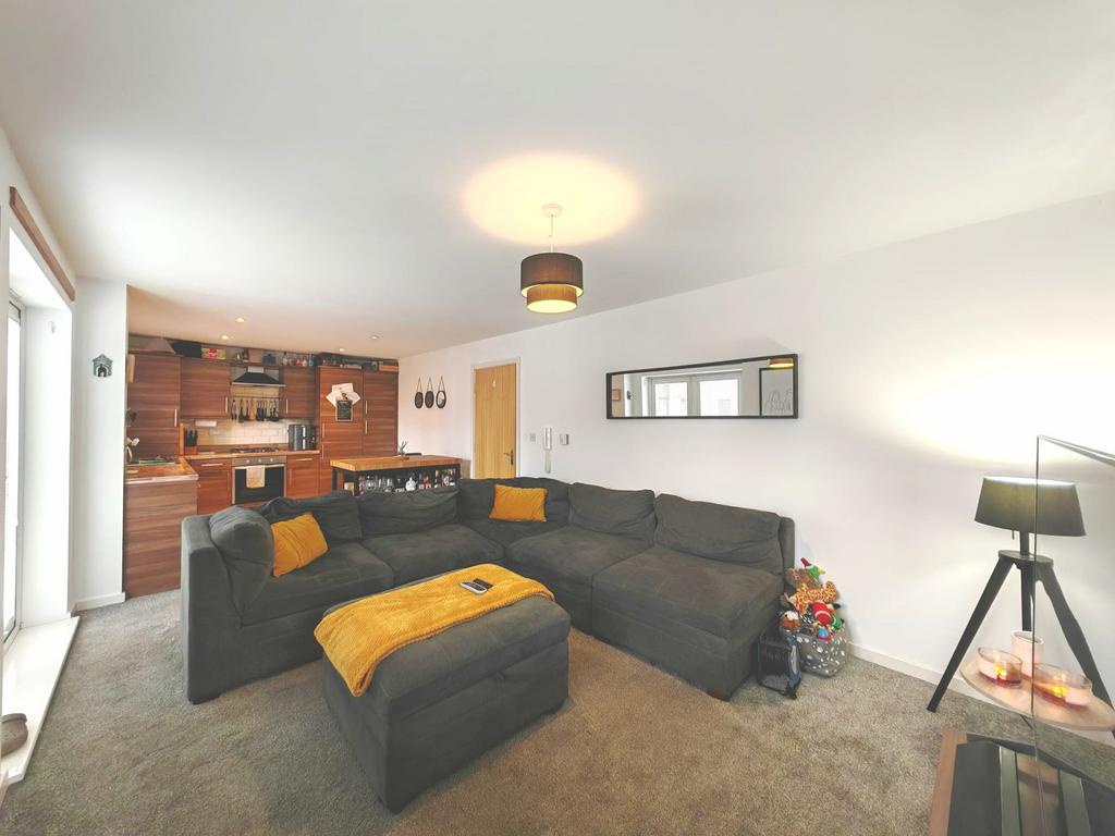 Kitchen/Living Area