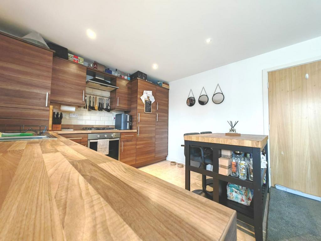 Kitchen/Living Area