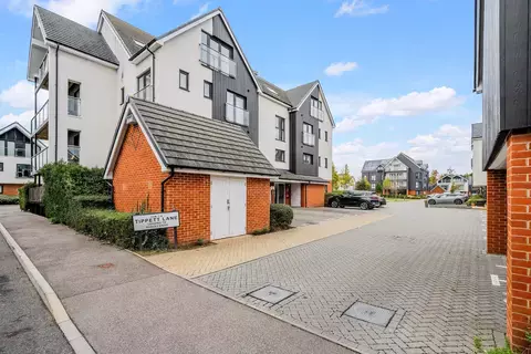 1 bedroom flat for sale, 1 Tippett Lane, Oxted RH8